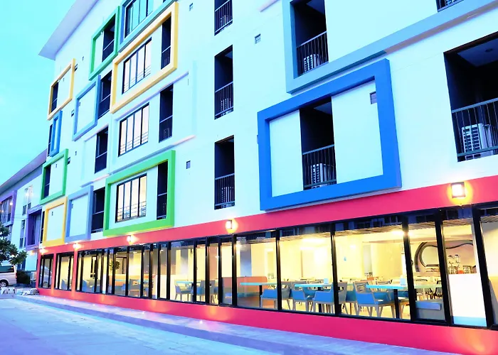 Sunny Hotel 3*