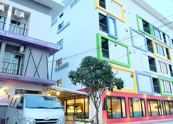 Sunny Hotel